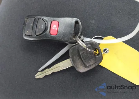 2008 Nissan Versa 1.8S z USA, uszkodzony, nr VIN 3N1BC13E38L428627